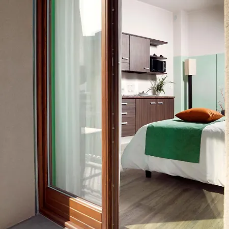 Aparthotel Residenza Del Borgo