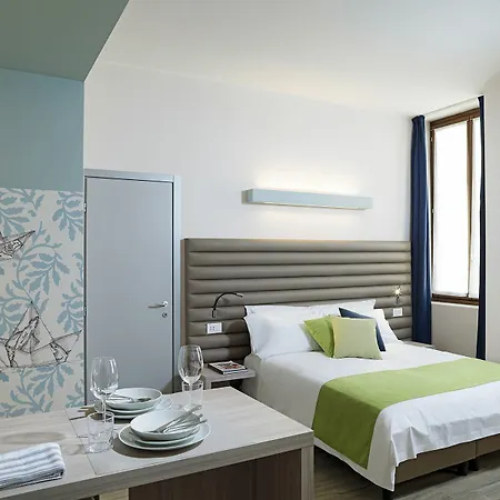 Residenza Del Borgo Aparthotel Bergamo