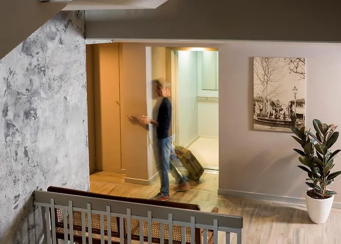 Residenza Del Borgo Aparthotel